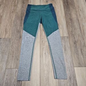 Outdoor Voices 7/8 Warmup Legging Colorblock Women's Small Activewear Athliesure